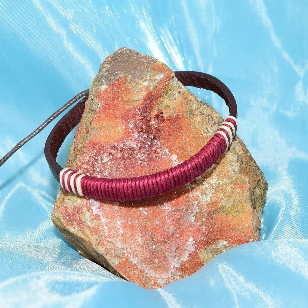 Skye Lane Mens Hemp Accent Boho Tie Leather Bracelet Maroon Red Gift Packaged - Picture 1 of 9